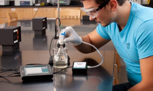 action.labq2.gps-bta.tmp-bta._college._pressure._chemistry._cwv-07.001_633_422 action.labq2.gps-bta.tmp-bta._college._pressure._chemistry._cwv-07.001_633_422